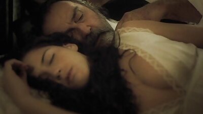 Pale vöröshajú eröszakos porno lány mély torok kemény fasz és gets szar - ban a living szoba